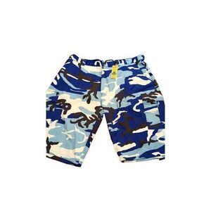 NWT Beyond the limit BLT camo/cargo shorts. Size 46